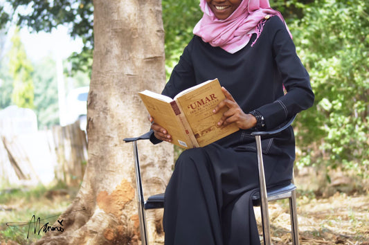 Hijabi reading 